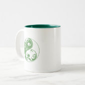 Tasse 2 Couleurs Défilement Yin & Yang (vert) (Devant gauche)