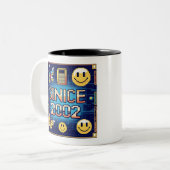 Tasse 2 Couleurs DEPUIS 2002 - Retro Computer Pixel Police & Digita (Devant gauche)