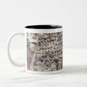 Tasse 2 Couleurs Détail d'une pierre d'image dépeignant Viking (Gauche)