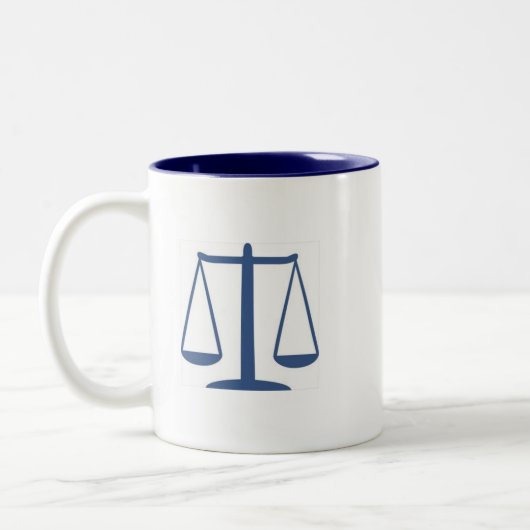 Tasse 2 Couleurs Dewey, Scruem et avocats de Howe (Gauche)