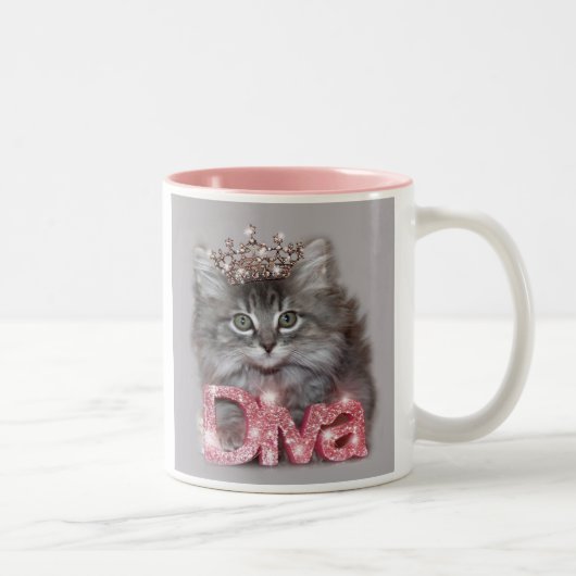 Tasse 2 Couleurs "Diva Kitty avec Tiara" attend le service - MAINTE (Droit)