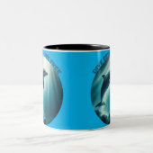 Tasse 2 Couleurs Dive Deep Live Dolphin gratuit (Centre)