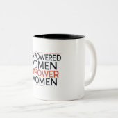 Tasse 2 Couleurs Donner aux femmes les moyens d'agir (Devant droit)