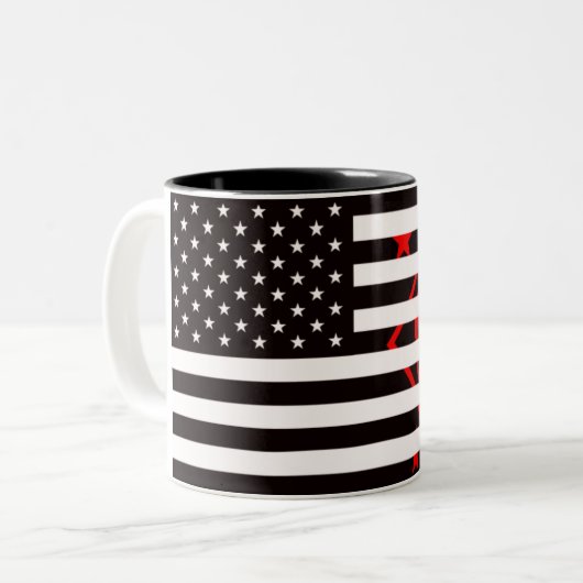 Tasse 2 Couleurs Drapeau américain Raider Shield (Devant gauche)