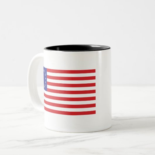 Tasse 2 Couleurs Drapeau Betsy-Ross-1776 (Devant gauche)