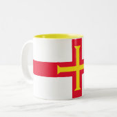 Tasse 2 Couleurs Drapeau de Guernesey (Devant gauche)