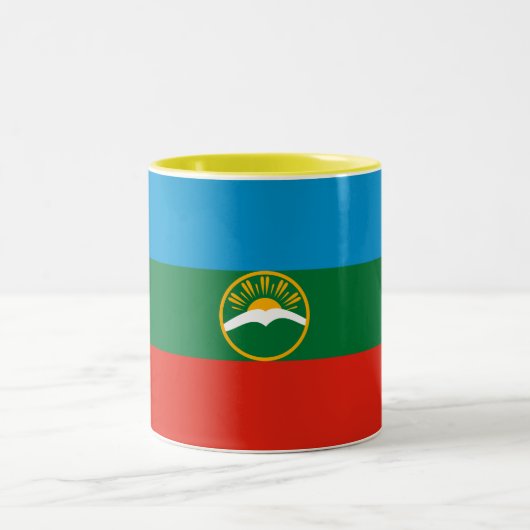 Tasse 2 Couleurs Drapeau de Karatchaïevo-Tcherkessie (Centre)