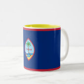Tasse 2 Couleurs Drapeau Guam (Devant droit)