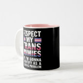 Tasse 2 Couleurs Drôle Respecte Mes Copains Trans Mois de la Fierté (Devant gauche)