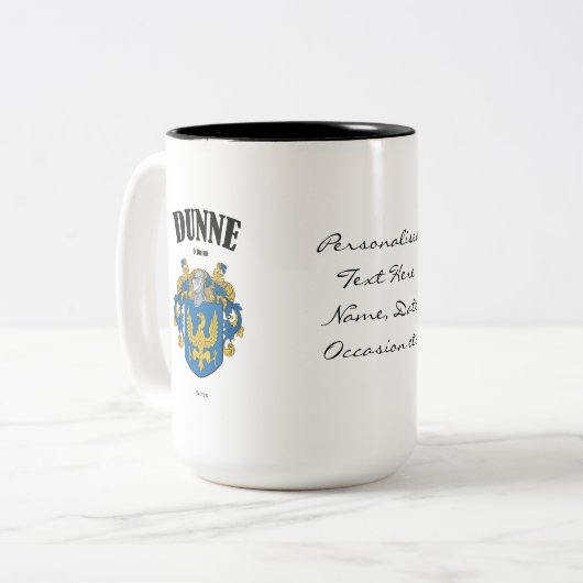 Tasse 2 Couleurs Dunne Family Crest, Traduction & Signification (Devant gauche)