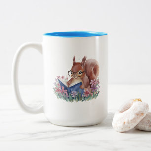 Tasse 2 Couleurs Écureuil lisant un livre niché dans les fleurs