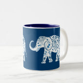Tasse 2 Couleurs Éléphant bleu modelé fleuri (Devant droit)