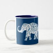 Tasse 2 Couleurs Éléphant bleu modelé fleuri (Gauche)
