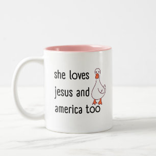 Tasse 2 Couleurs Elle aime Jésus et l'Amérique aussi