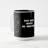 TASSE 2 COULEURS ELLE OMS DOIT ÊTRE OBÉIE ! (Devant gauche)