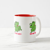 Tasse 2 Couleurs Embrasse-moi deux fois ! Cute grenouille design ta (Devant droit)