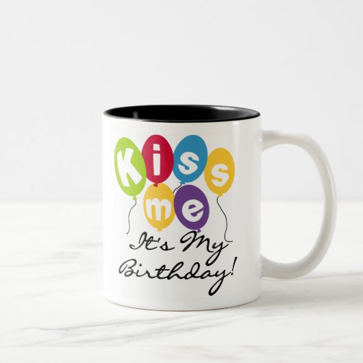 Tasse 2 Couleurs Embrassez-moi anniversaire (Droit)