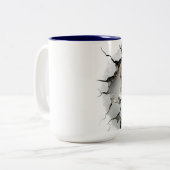 Tasse 2 Couleurs émeu dans un mur fissuré (Devant gauche)