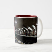 Tasse 2 Couleurs En attendant Paris (Devant droit)