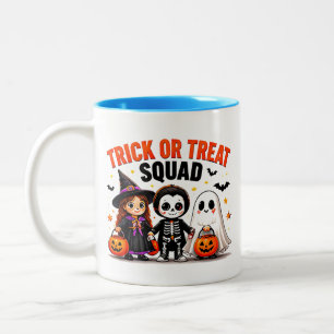 Tasse 2 Couleurs Équipe de friandises ou farces avec des amis migno