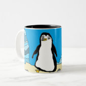 Tasse 2 Couleurs Et une Pengie prend la pierre (Devant gauche)