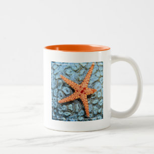 Tasse 2 Couleurs Étoiles de mer sur un corail avec Polips