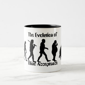Tasse 2 Couleurs Évolution drôle de parodie de l'homme