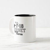 Tasse 2 Couleurs F-18 frelon - combattant de grève (Devant gauche)