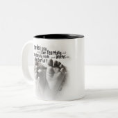 Tasse 2 Couleurs Fearful et merveilleusement fait (Devant gauche)