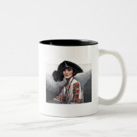 Femme en blouse brodée