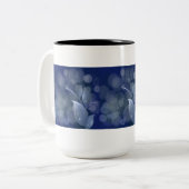 Tasse 2 Couleurs Feuille de Blue Bokeh (Devant gauche)