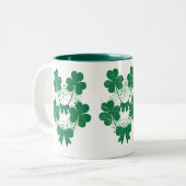 Tasse 2 Couleurs Feuilles de trèfle avec un nœud vert (Devant gauche)