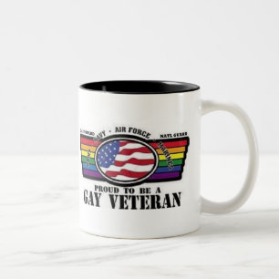 Tasse 2 Couleurs Fier d'être un vétéran gai