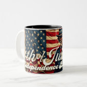 Tasse 2 Couleurs Fière âme du 4 juillet (Devant gauche)