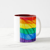 Tasse 2 Couleurs Fierté solide - plan rapproché de drapeau de gay (Devant droit)