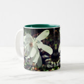 Tasse 2 Couleurs Fleur de Magnolia blanche personnalisée (Devant gauche)