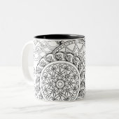 Tasse 2 Couleurs Fleurs et mandalas de griffonnage (Devant gauche)