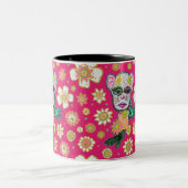 Tasse 2 Couleurs Floral rose vif par Natalie Schorr (Centre)