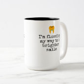 Tasse 2 Couleurs Flossing brighter smile (Devant droit)