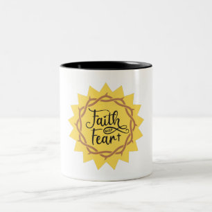 Tasse 2 Couleurs foi sur la peur