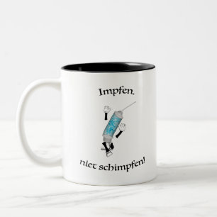 Tasse 2 Couleurs Fröhliche Spritze mit einer Impfung, die vor Freud