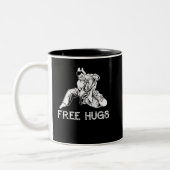 Tasse 2 Couleurs Funny Free Hugs MIXED MARTIAL ART brésilien Jiu-Ji (Gauche)