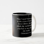 Tasse 2 Couleurs Galates 6:14 (Devant droit)