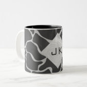 Tasse 2 Couleurs Giraffe Monogramme noir et gris clair (Devant gauche)