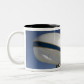 Tasse 2 Couleurs Global Hawk avion sans pilote 2 (Gauche)