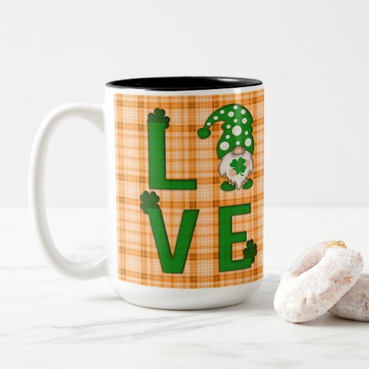 Tasse 2 Couleurs Gold Plaid St Patrick's Day LOVE Gnome Shamrock (Avec donut)