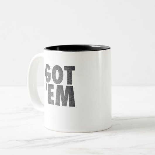 TASSE 2 COULEURS GOT EM CIMENT (Devant gauche)