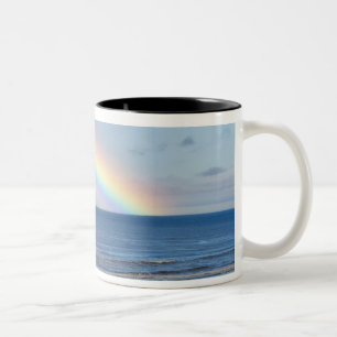 Tasse 2 Couleurs Grand arc-en-ciel au-dessus de l'océan Pacifique à