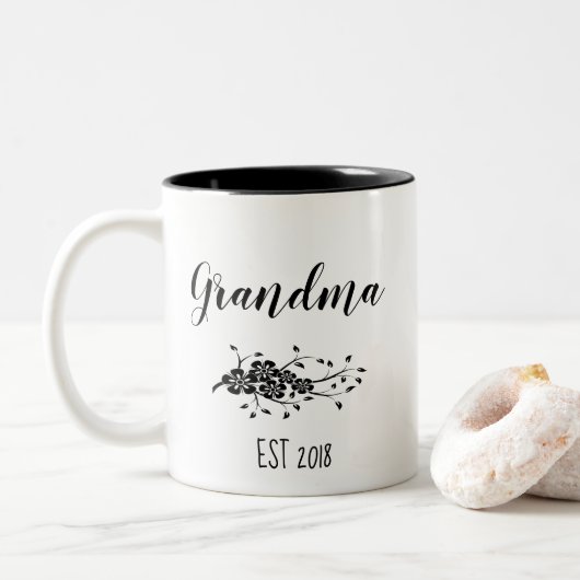 Tasse 2 Couleurs Grand-mère noir blanc classique (Avec donut)