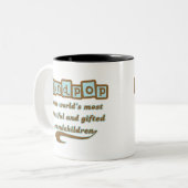 Tasse 2 Couleurs Grandpop des petits-enfants doués (Devant gauche)